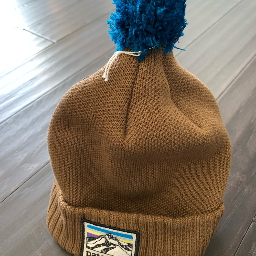 Patagonia Powder Town Beanie - Picture 6 of 9